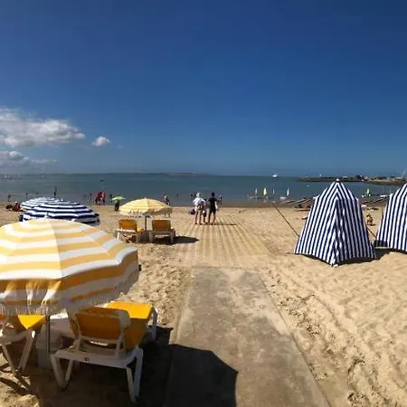 アパート La Jeanne Marcelle T2 50m ロワイヤン